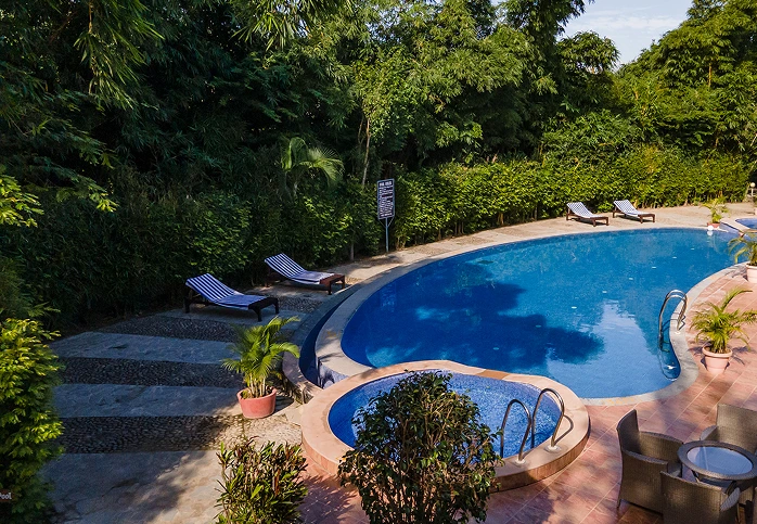 Private pool