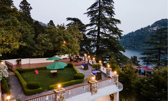 Seasons by Xperience Nainital Hotel Garden View