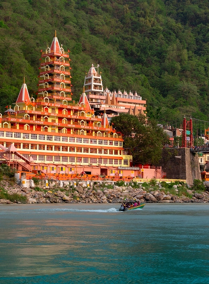 Laxman Jhula, near N3N Ganga Retreat