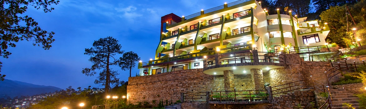 Sunita Himalayan Paradise hotel building night view