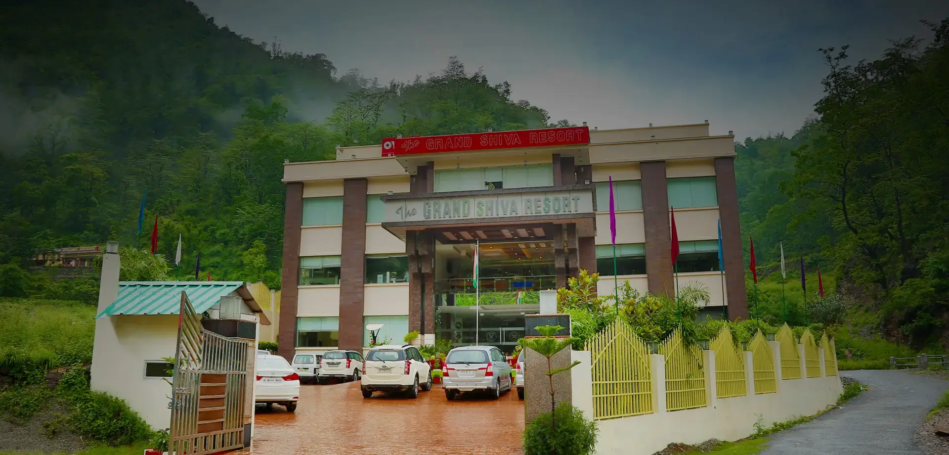 Grand Shiva Resort & Spa