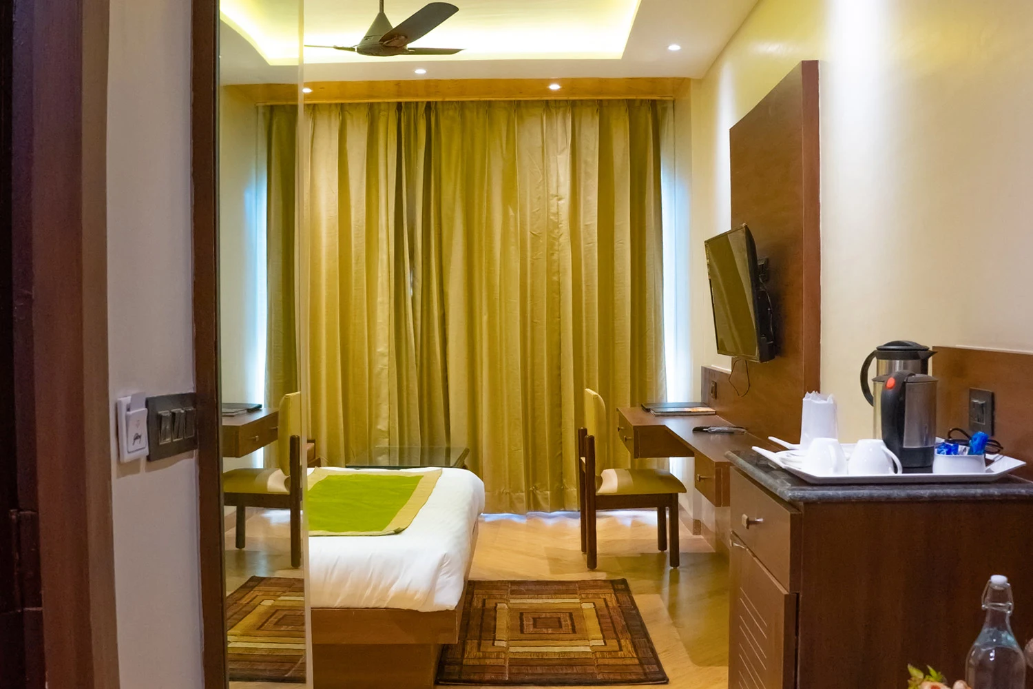 Premium Suite