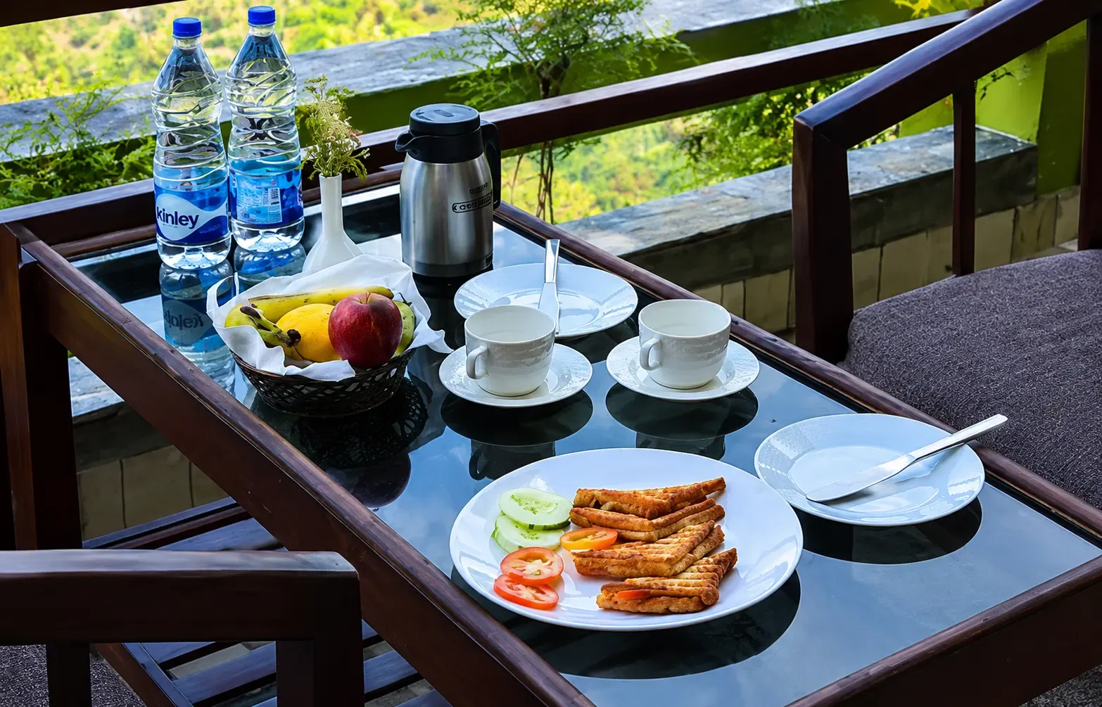 Xomotel Ranikhet Heights dining